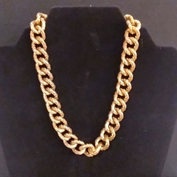 Necklace - Picture 1 of 2